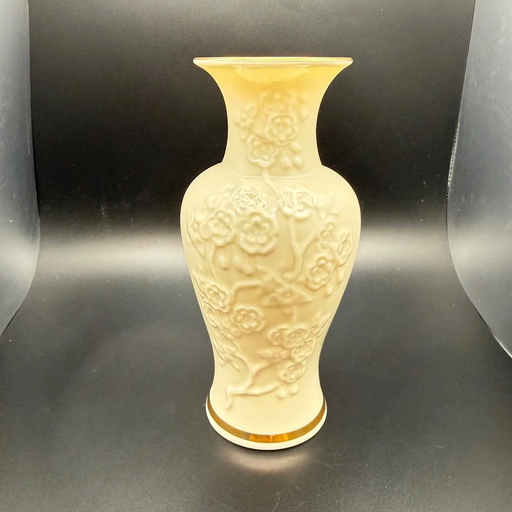 Lenox Ming Blossom Vase Cream Porcelain 24K Gold Trim Raised Floral 6 Inch